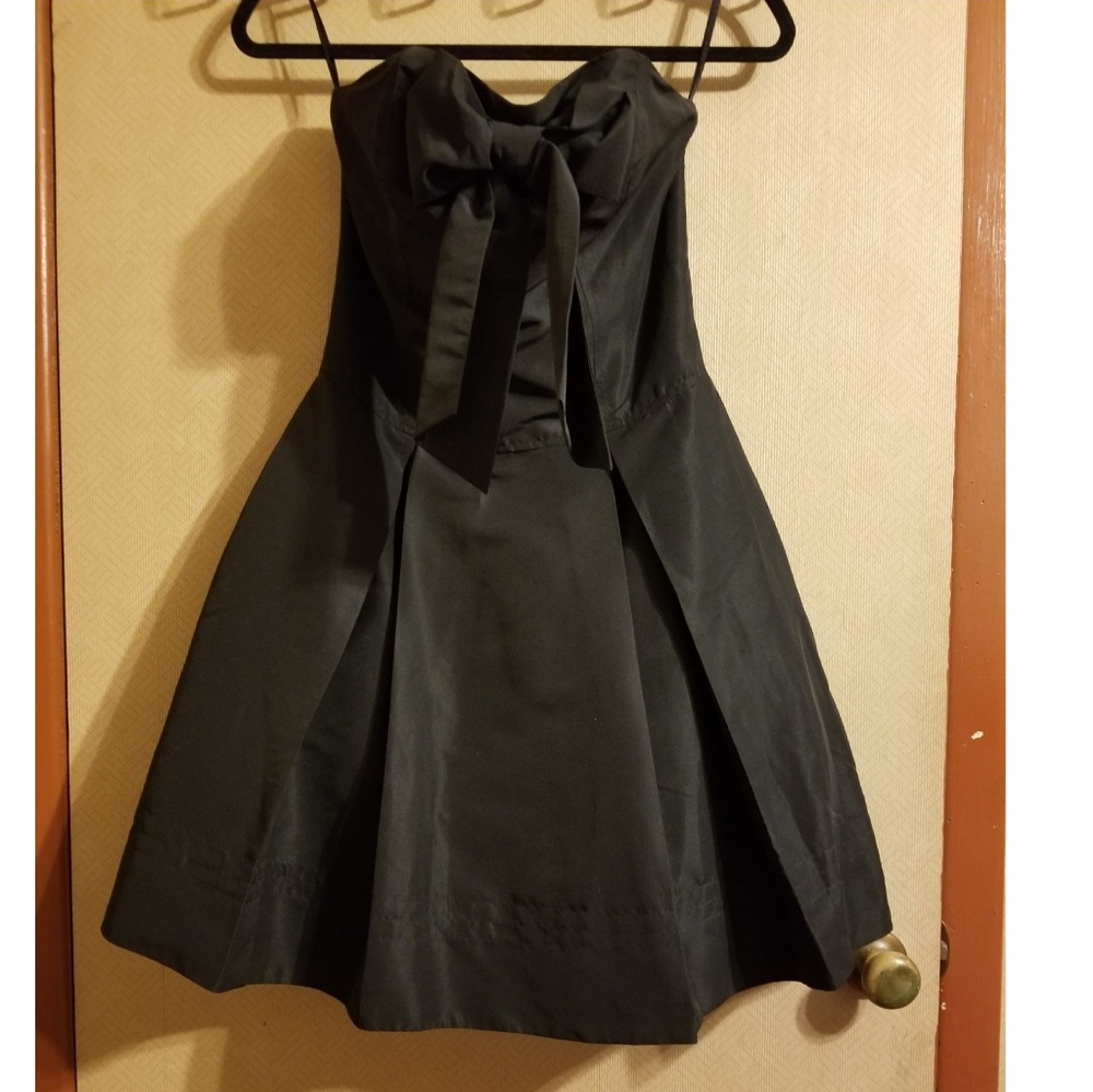 Black Bow Sweat Heart Dress